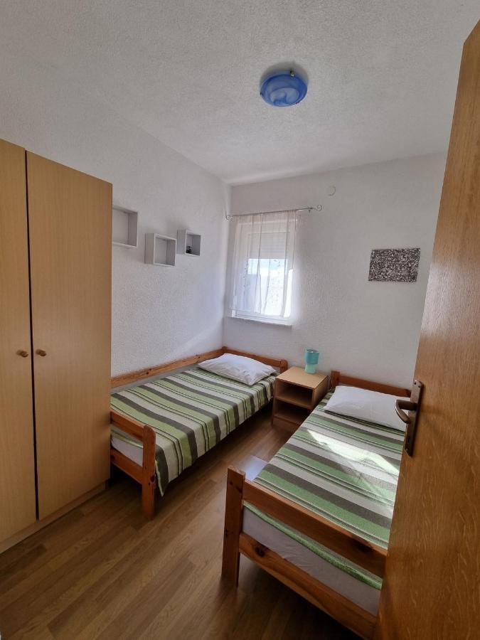 Apartments Vanja Skara Biograd Biograd Na Moru Eksteriør billede